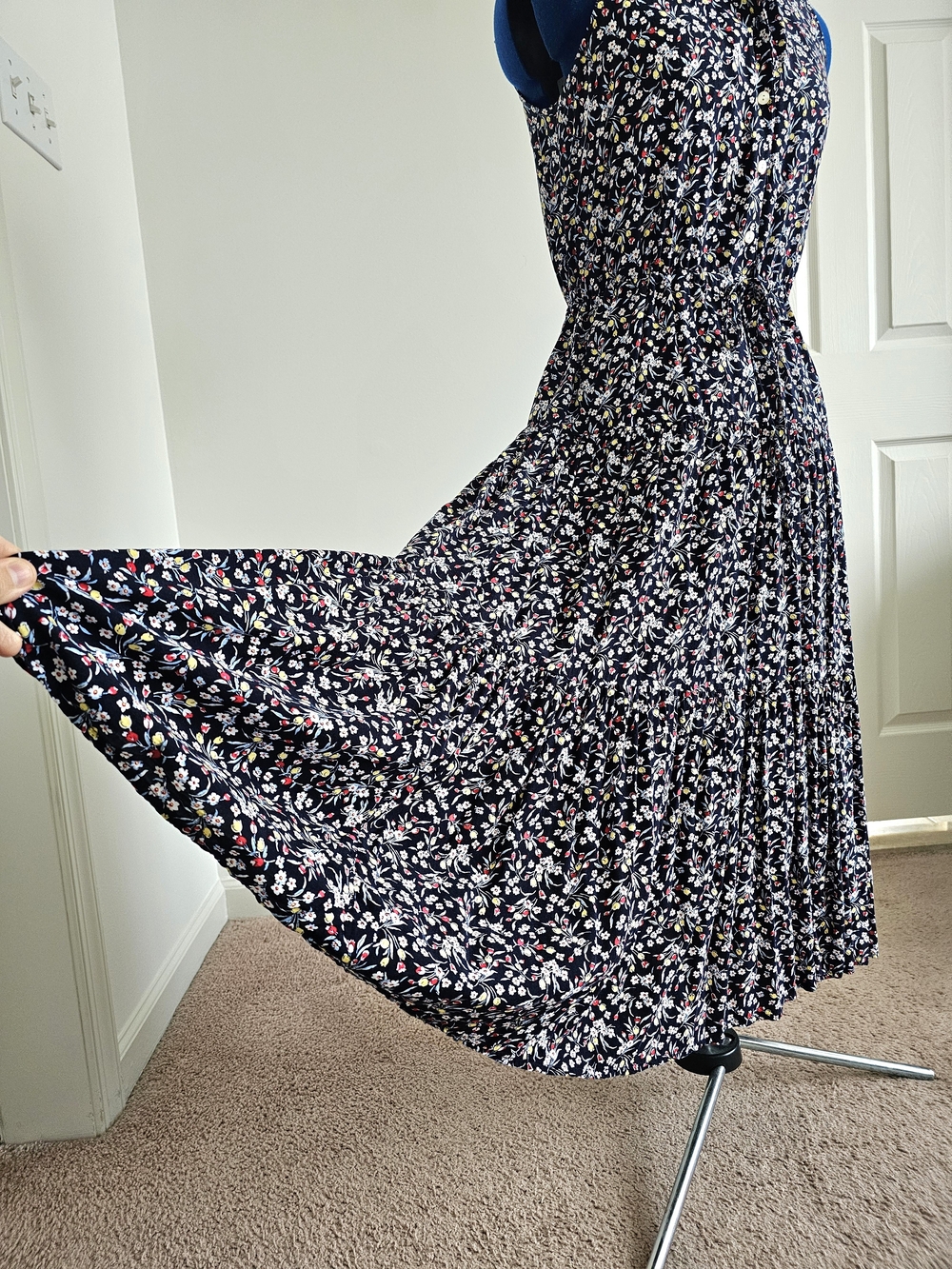 CHAPS M Navy Floral Sleeveless Button Front Tiered Maxi Dress Tie Waist - Picture 7 of 15